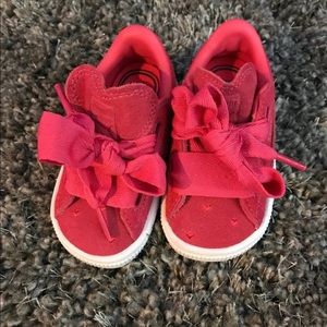 Puma toddler shoes new !!!